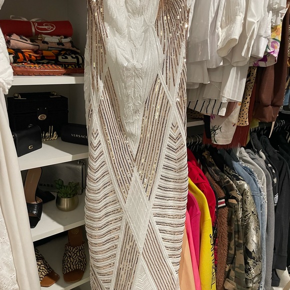 White & Gold Sequin Dress w/ side split - Picture 4 of 5